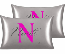 Load image into Gallery viewer, Personalized Satin Pillowcase – Protect Your Hair from Damage &amp; Enjoy Luxurious Comfort
